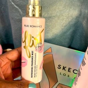 Refreshing fragrance mist